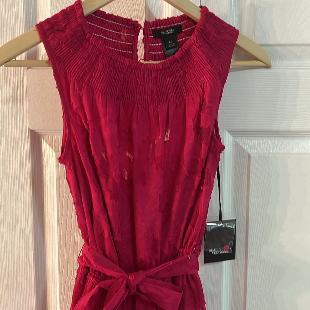 NWT Vera Wang Embroidered Dress
